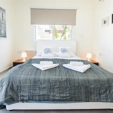 Villa Oceanview 059 *